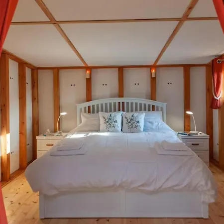 Cumbria Round House Luxury tent *